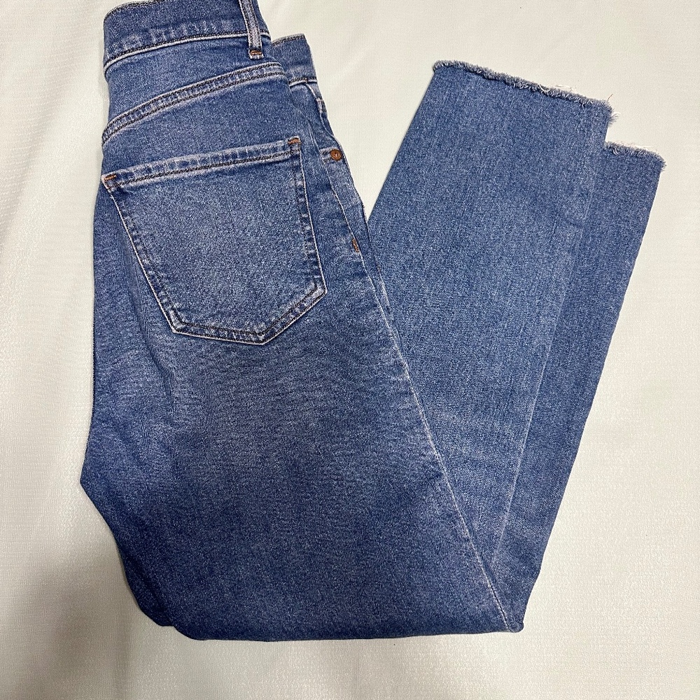 Express Super High-Rise Mom Jeans - 00R - Ankle Length